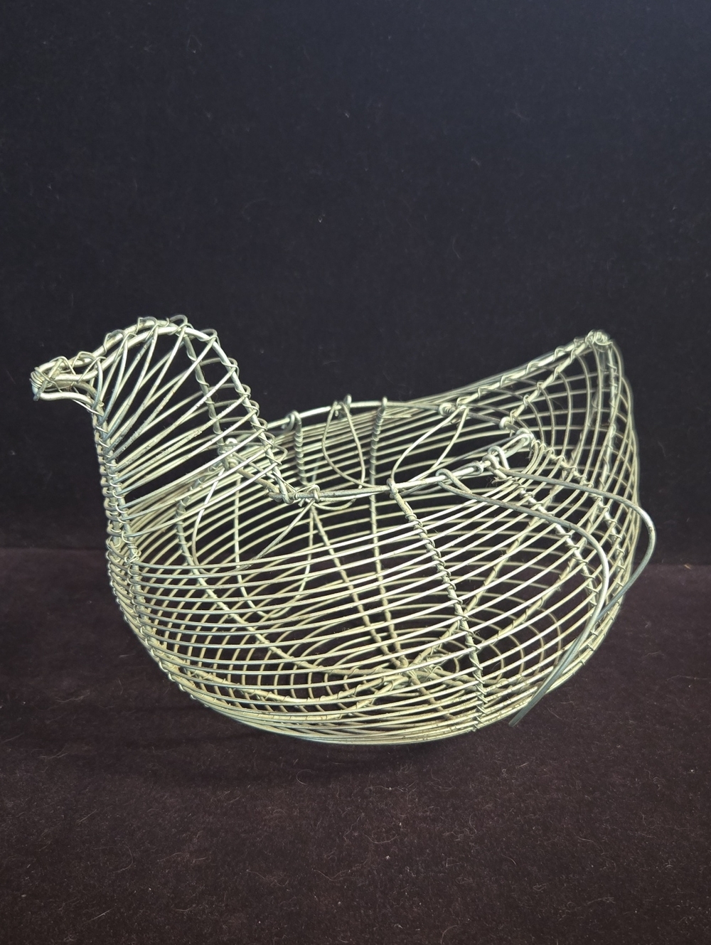 VTG Metal Wire Hen Chicken Shaped Egg Gathering Basket